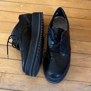 Black platform oxfords